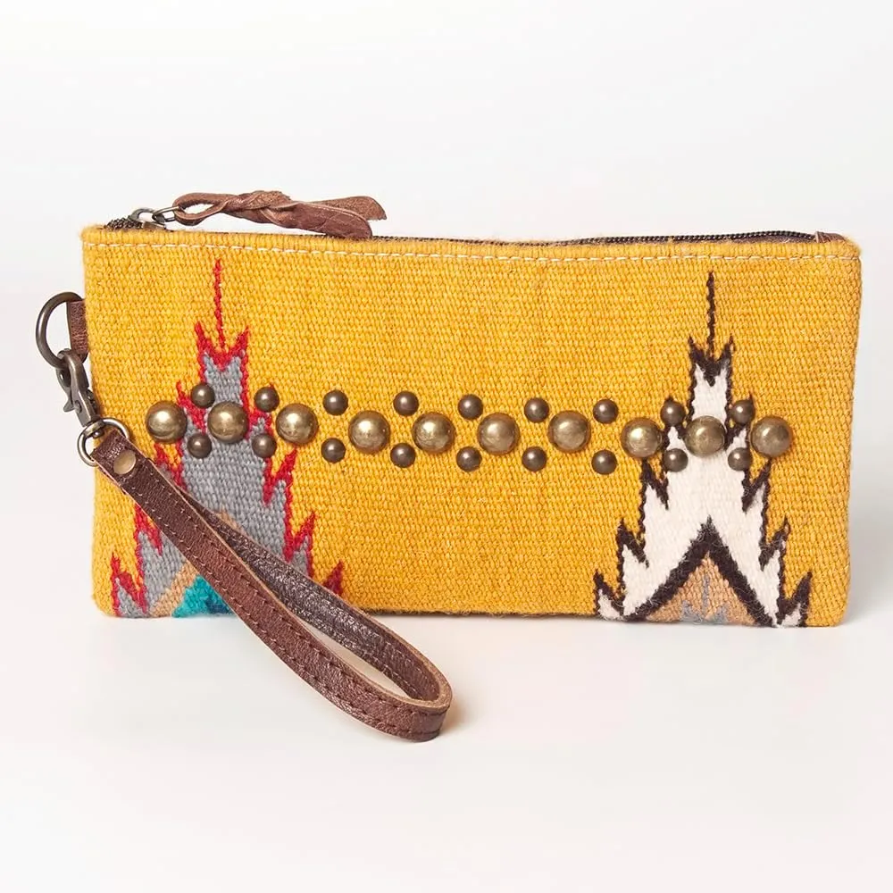 American Darling Saddle Blanket Wristlet