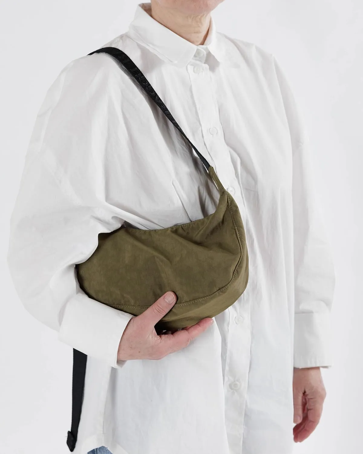 BAGGU Small Nylon Crescent Bag