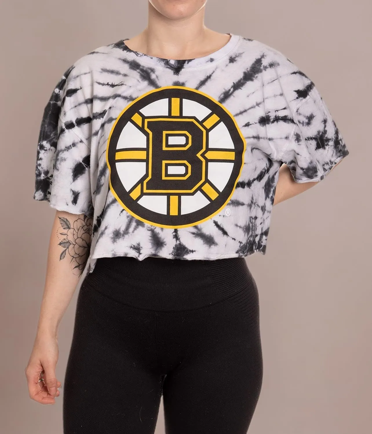 Calhoun NHL Surf & Skate Womens Oversize Drop Shoulder Crop T-Shirt – The Sunset Collection
