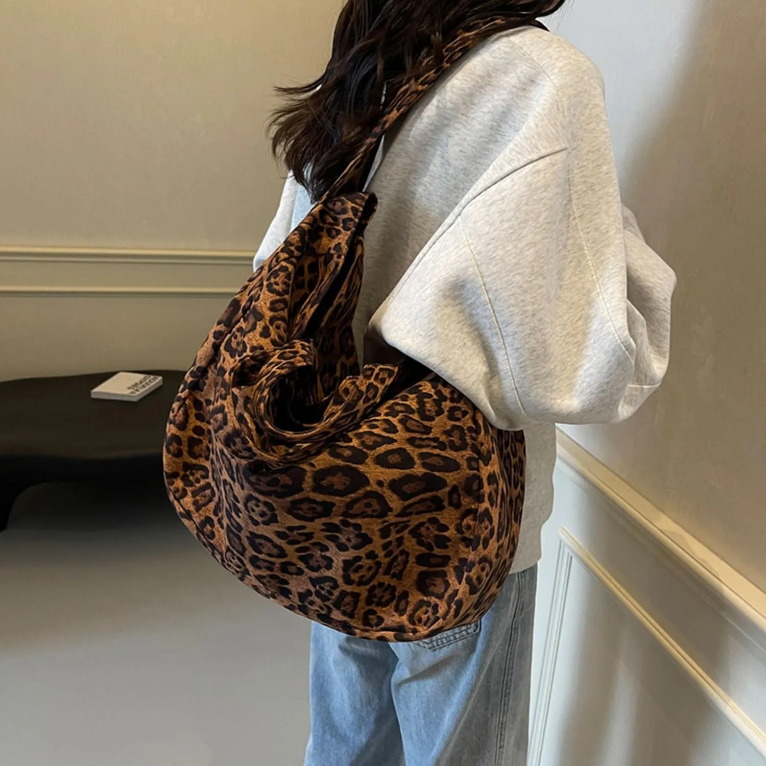 Casual Leopard Print Canvas Messenger Bag Chic Crossbody Bag Shoulder Hobo Bag Large Tote Laptop Bag Travel Daypacks