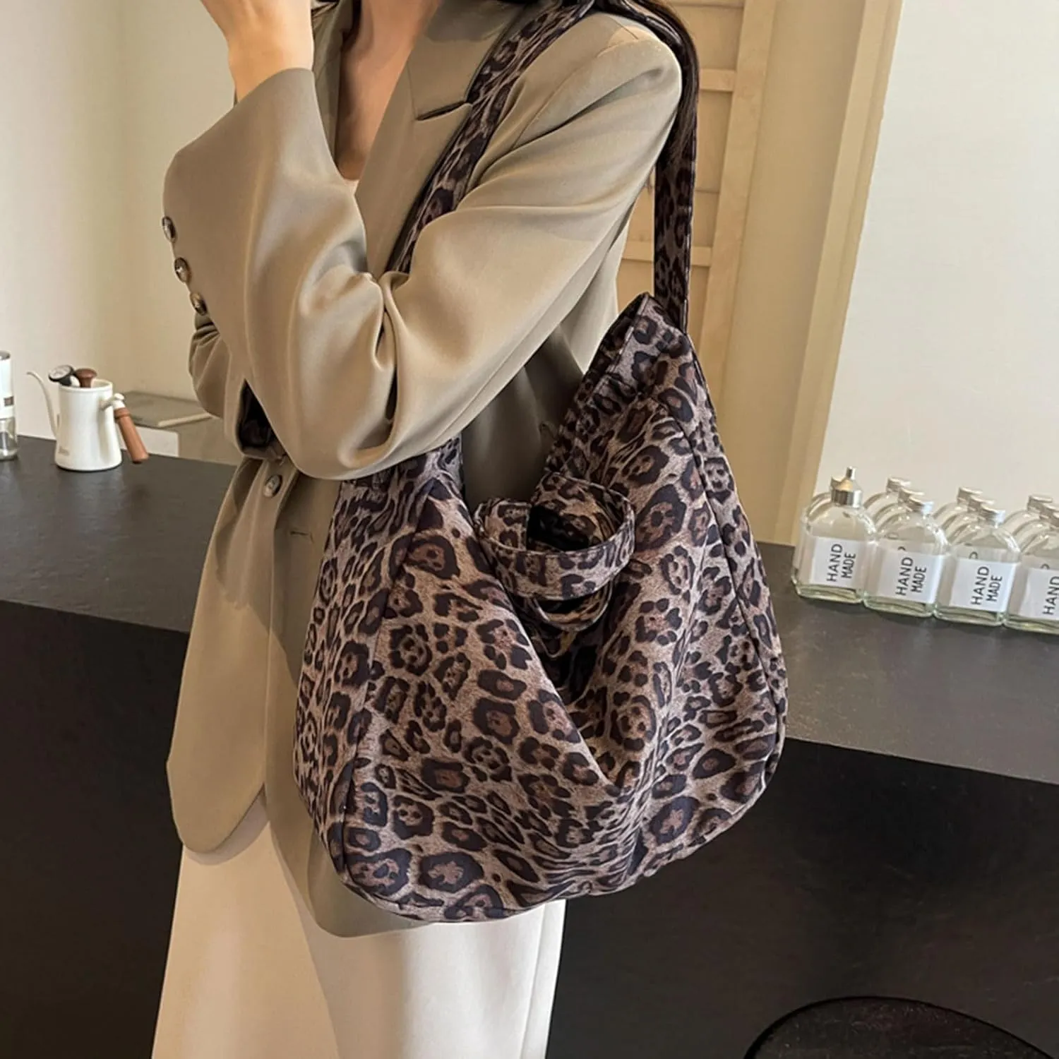 Casual Leopard Print Canvas Messenger Bag Chic Crossbody Bag Shoulder Hobo Bag Large Tote Laptop Bag Travel Daypacks
