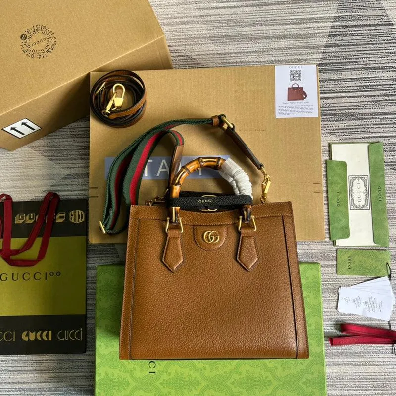 Charm - GG Bags - 1500