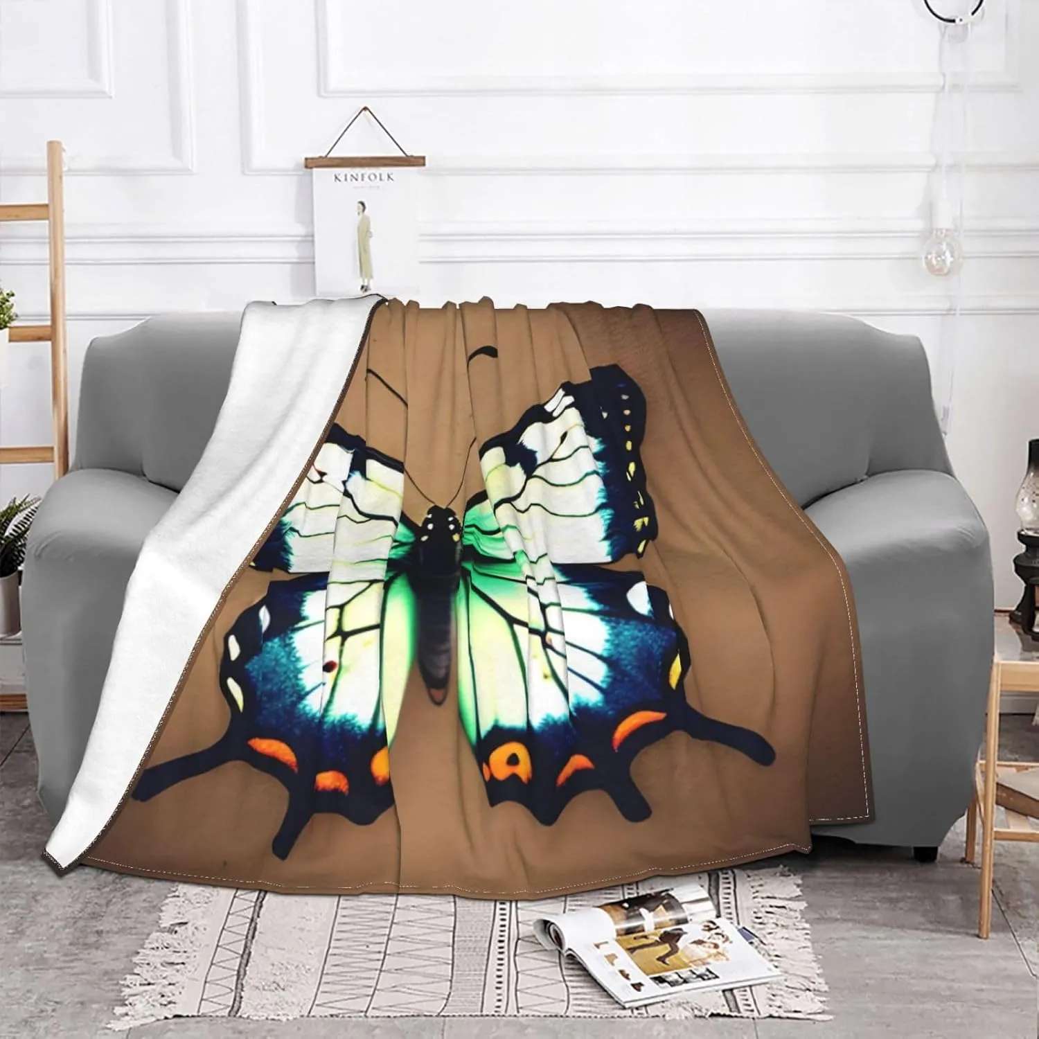 Cute Little Butterfly Super Soft Microfiber Flannel Blankets, Bed, Sofa Ultra Luxurious Warm and Cozy for All Seasons