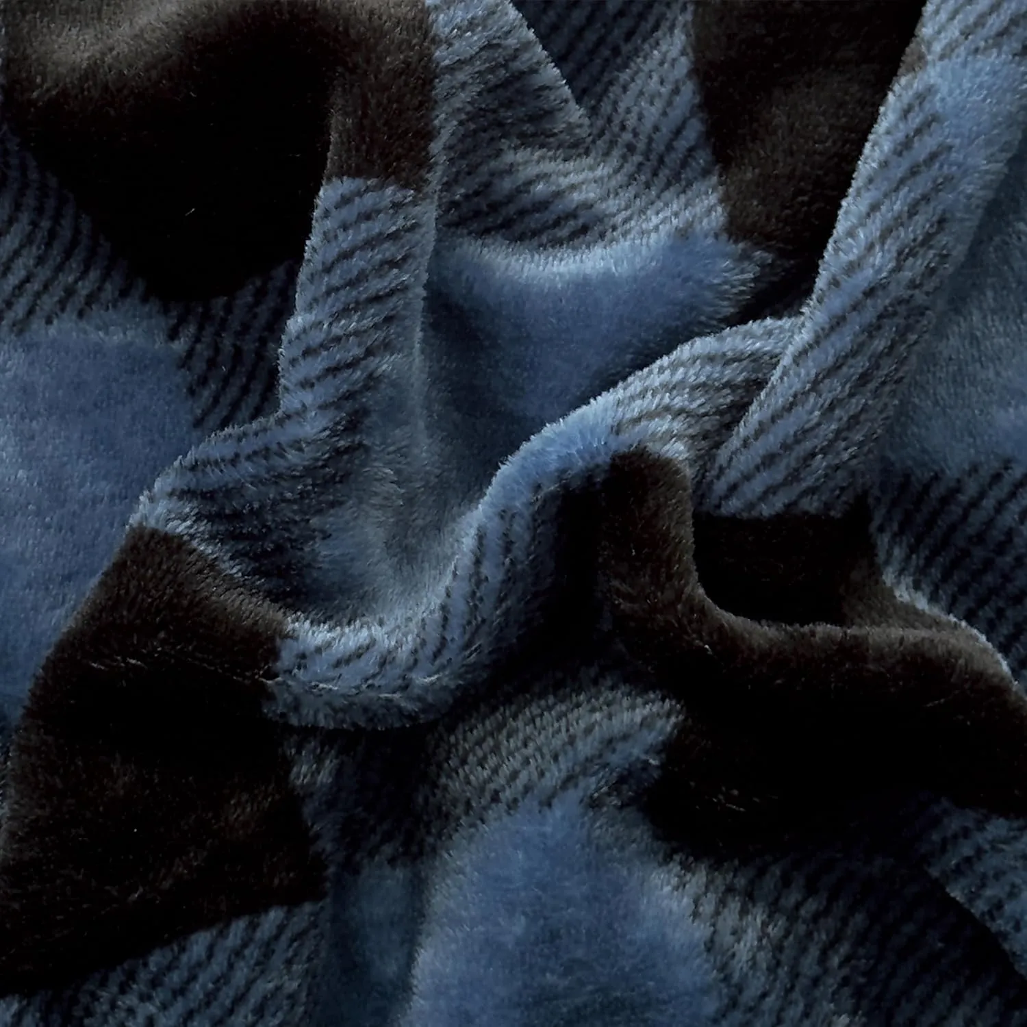 Elegant Comfort Luxuriously Soft 4-Piece Velvet Plush Flannel Sheet Set - Premium Quality - Cozy Warm, Anti-Static, Non Pilling Fuzzy Velvet Flannel Fleece Deep Pocket Sheet Set - Queen, Buffalo Blue