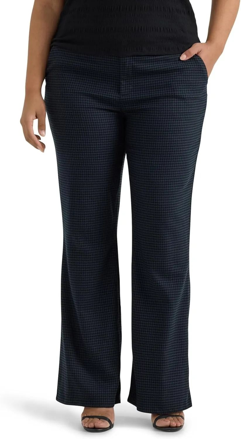 Lee Women's Plus Size Wrinkle Free Mid Rise Bootcut Pant