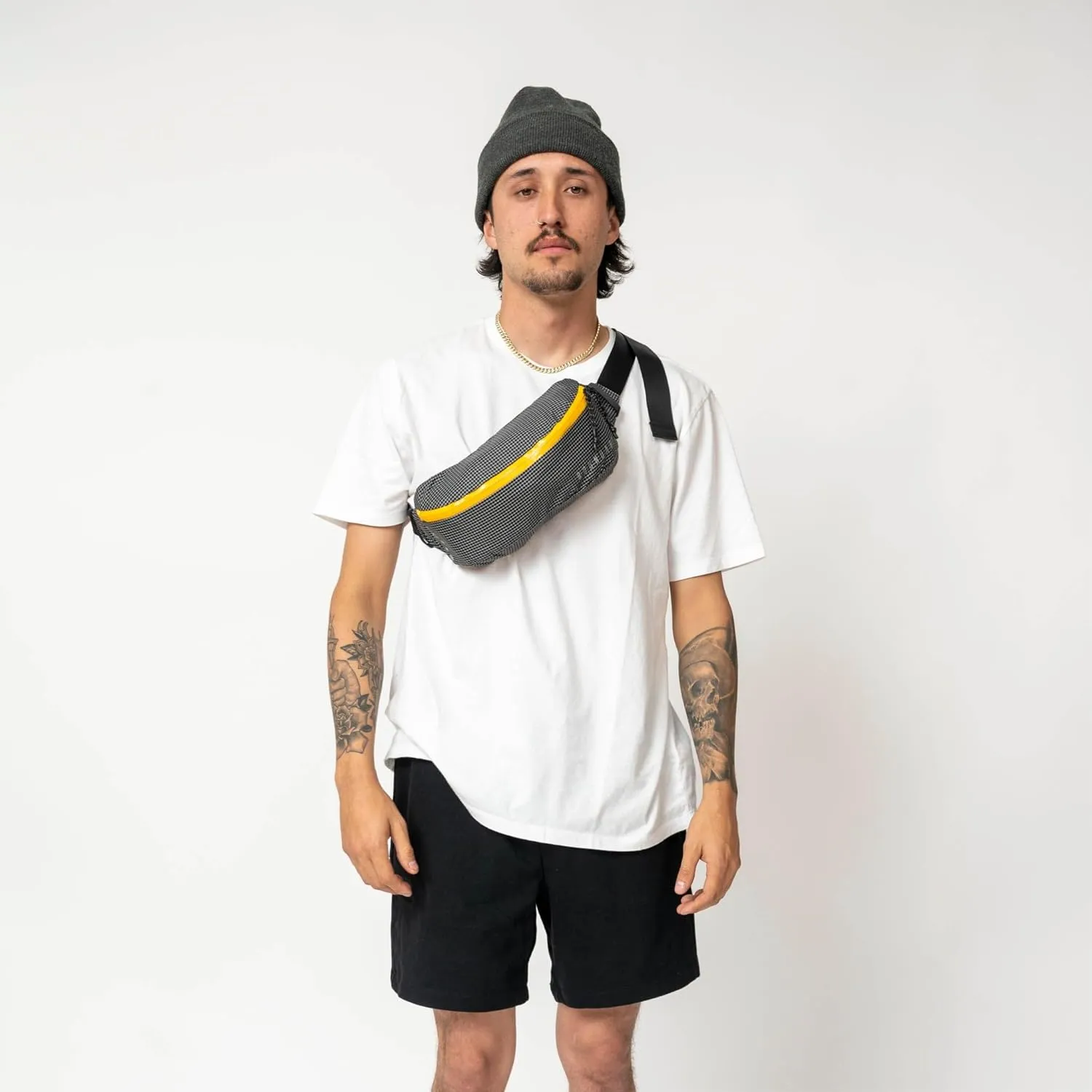 Rennen Over-The-Chest Sling Bag (White Ripstop)