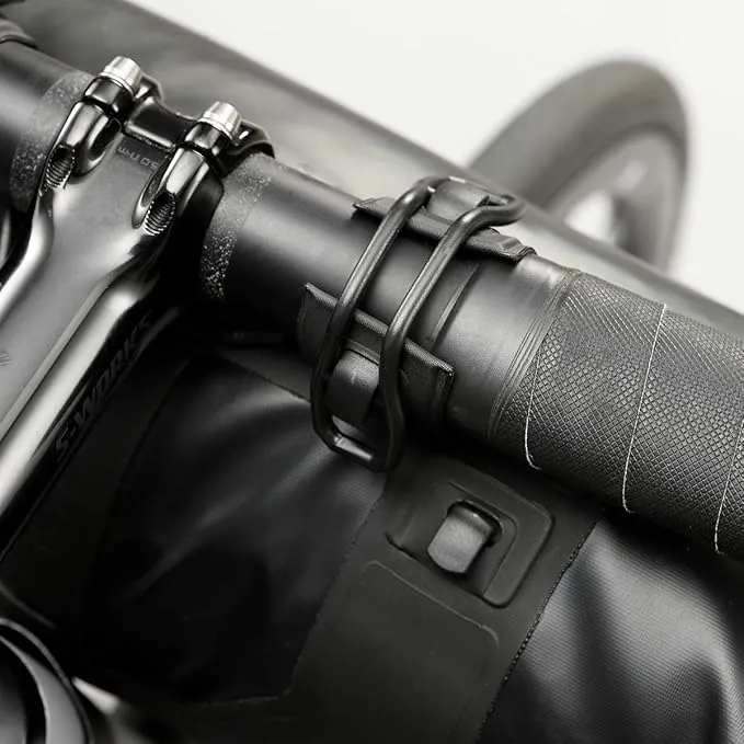 Road Handlebar Bag - 9L Black - Past Season
