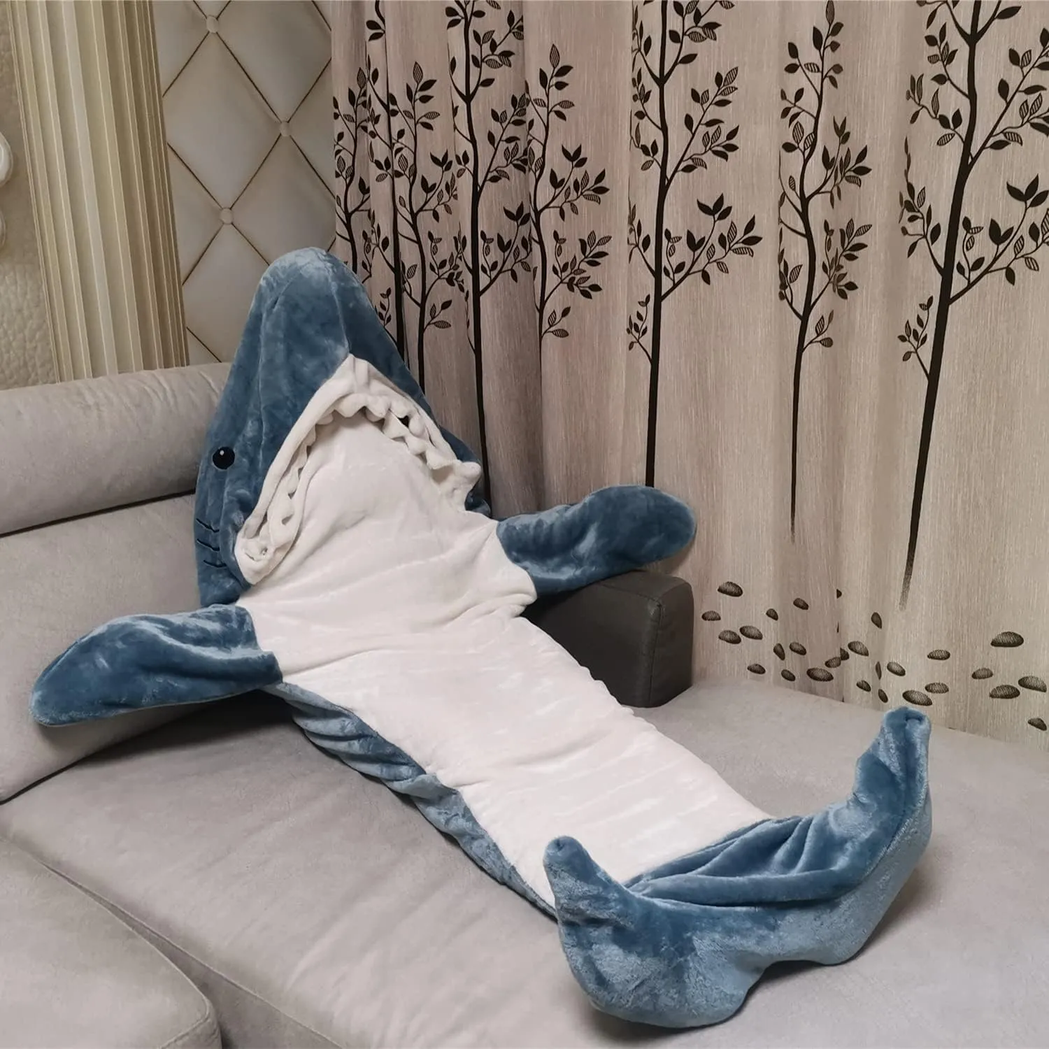 Shark Sleeping Bag - Wearable Fleece Throw Blanket for Adults & Kids - Cosplay Shark Costume Gifts