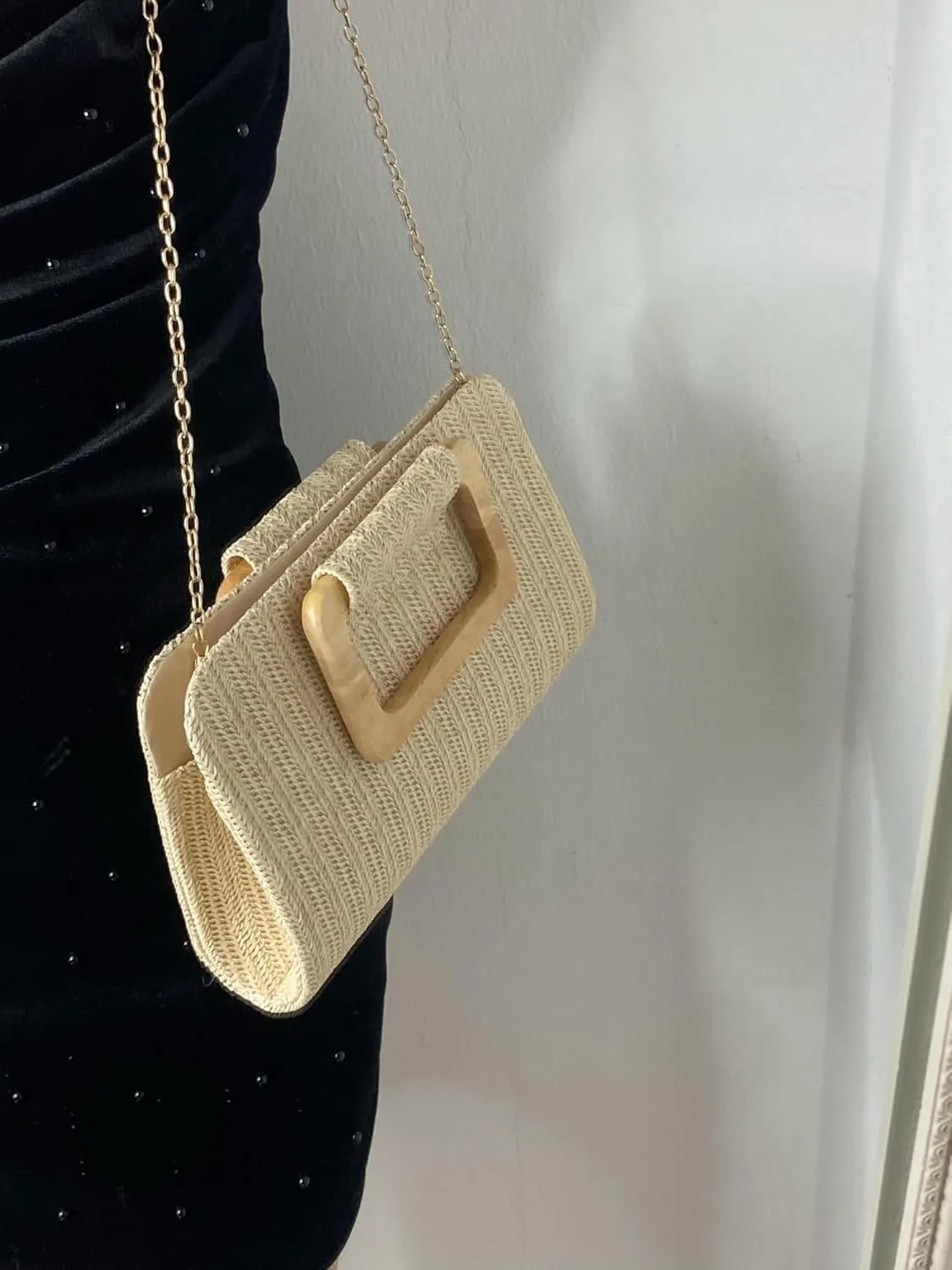 UMREN Straw Dumpling Clutch Purse for Women Woven Straw Clutch Evening Handbag Summer Vacation Beach Crossbody Bag