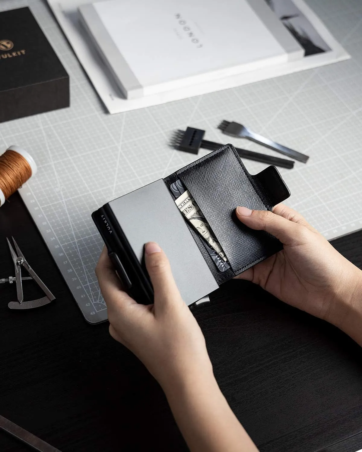 VULKIT Credit Card Holder RFID Blocking Leather Automatic Pop Up Wallet Magnetic Wallet Double Card Case for Men and Women