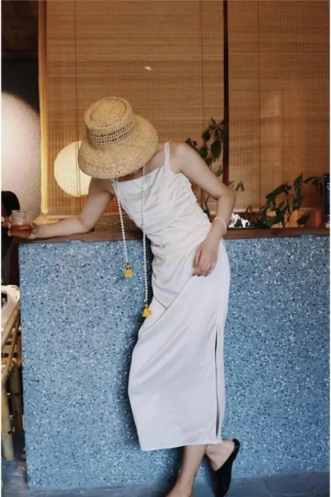Women Bucket Sun Hat Wide Brim Woven Raffia Palma Hat UPF 50  Sun Protection Summer Vacation Beach Straw Hat